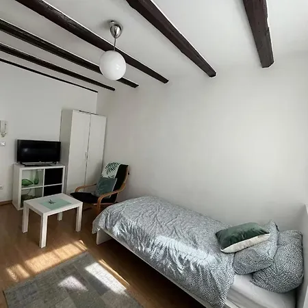 Cozy In Altstadt Appartement